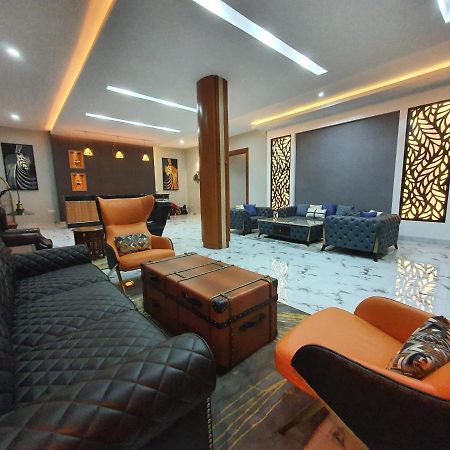 ארושה Silver Palm Hotel מראה חיצוני תמונה