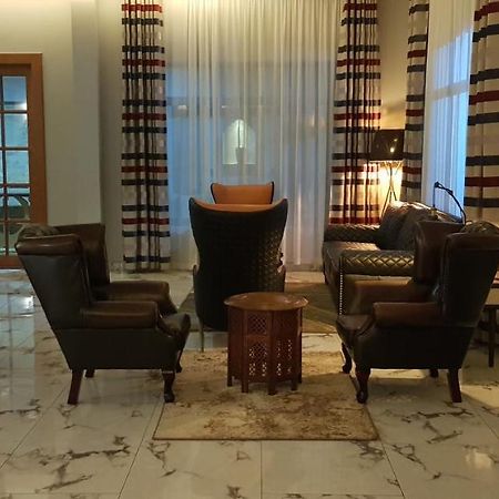 ארושה Silver Palm Hotel מראה חיצוני תמונה